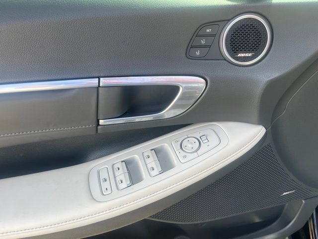 Used 2023 Hyundai Sonata Limited FWD image 11