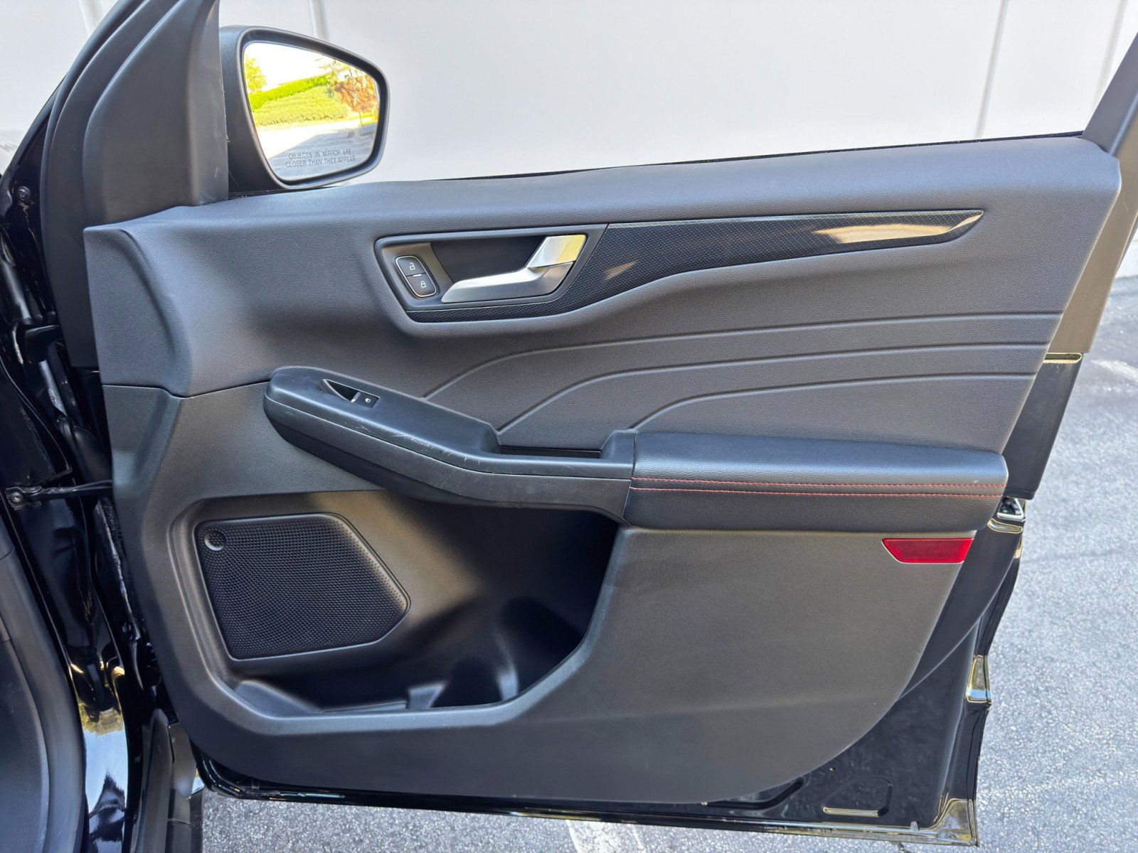 Used 2024 Ford Escape ST-Line w/ Tech Pack #1 image 39