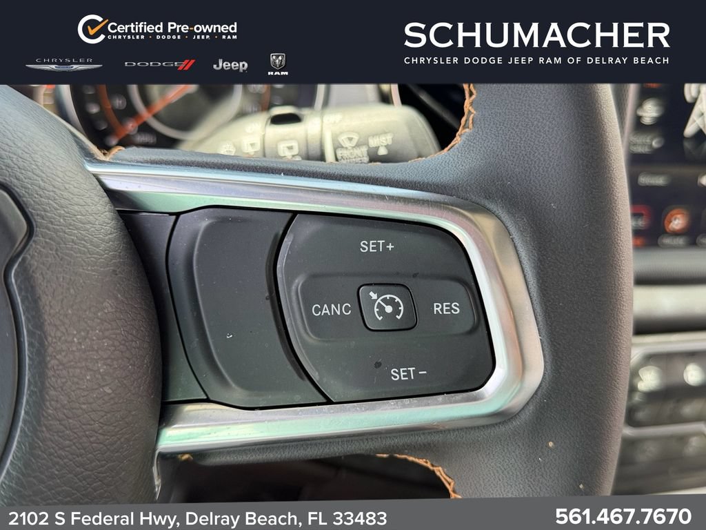 Used 2023 Jeep Wrangler Unlimited Sahara AWD/4WD image 21