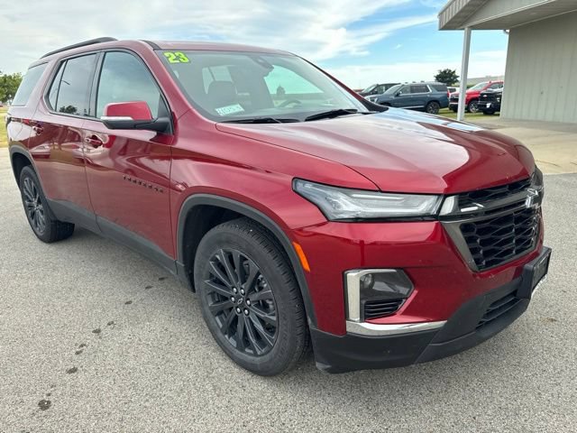 Used 2023 Chevrolet Traverse RS FWD image 4