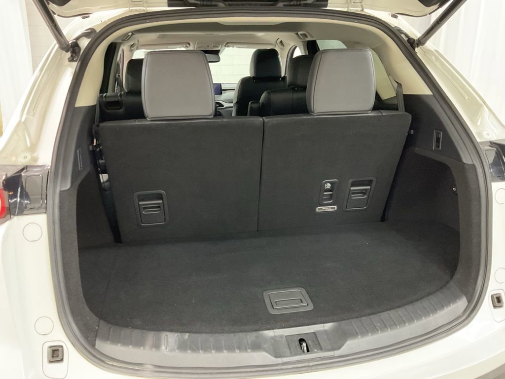Used 2023 MAZDA CX-9 Touring image 25