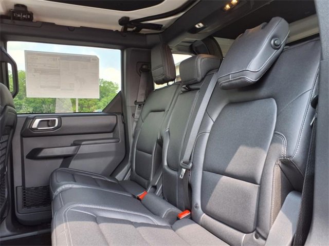 New 2025 Ford Bronco Badlands image 11