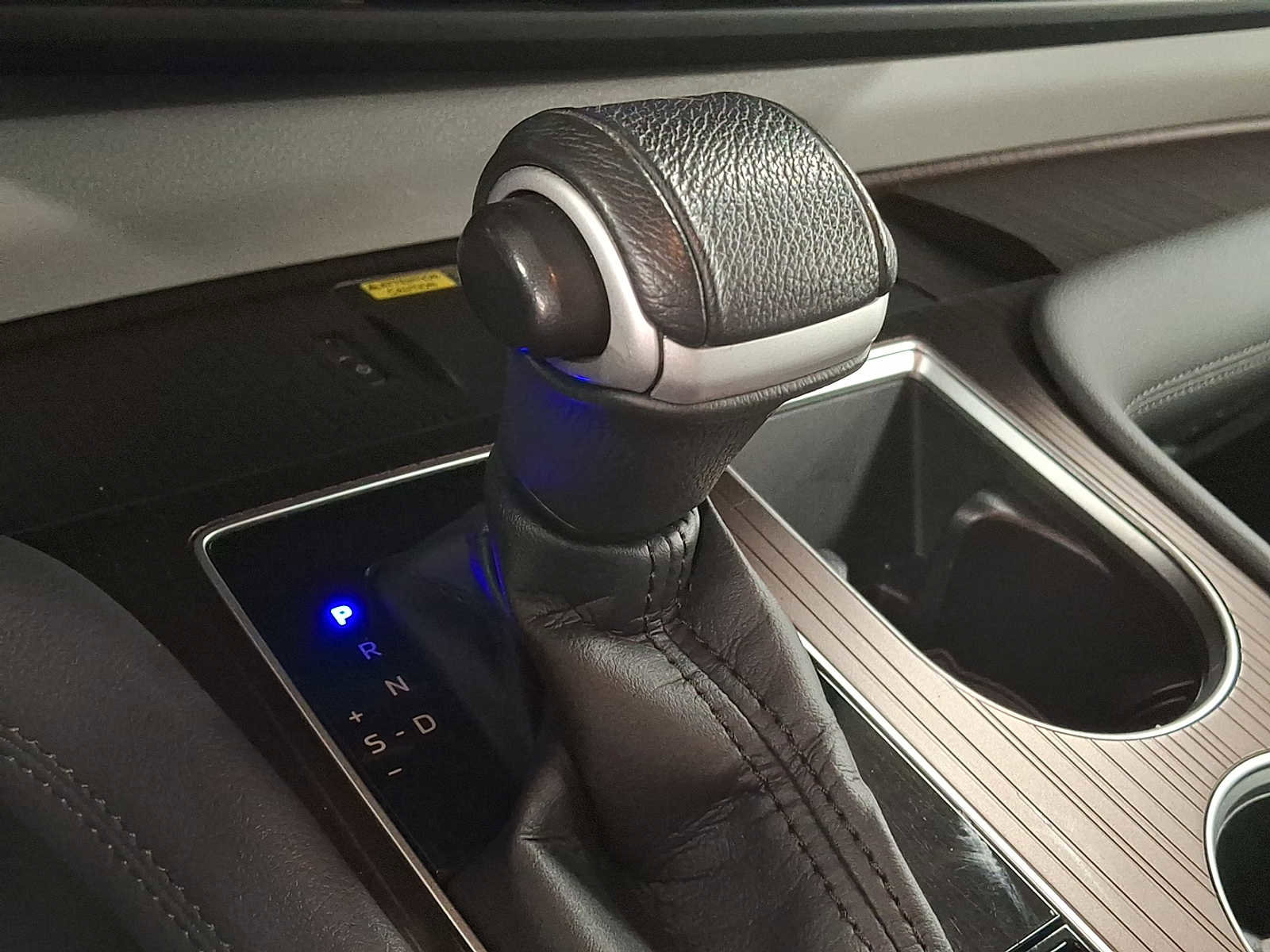 Used 2021 Toyota Sienna XLE w/ XLE Plus Package image 15