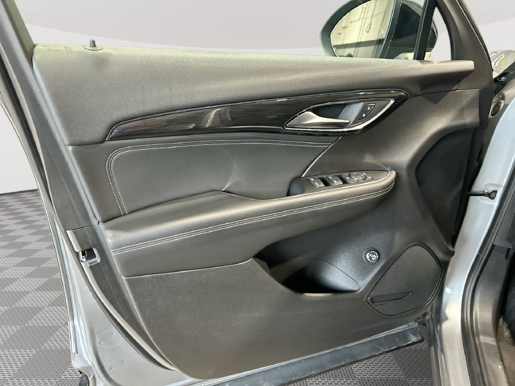 Used 2023 Buick Envision Preferred w/ Sport Touring Package AWD/4WD image 23