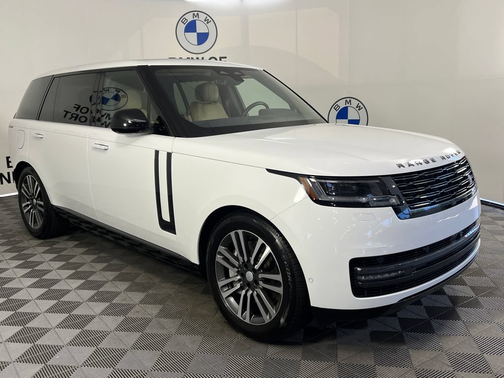 Used 2025 Land Rover Range Rover Long Wheelbase SE AWD/4WD image 1