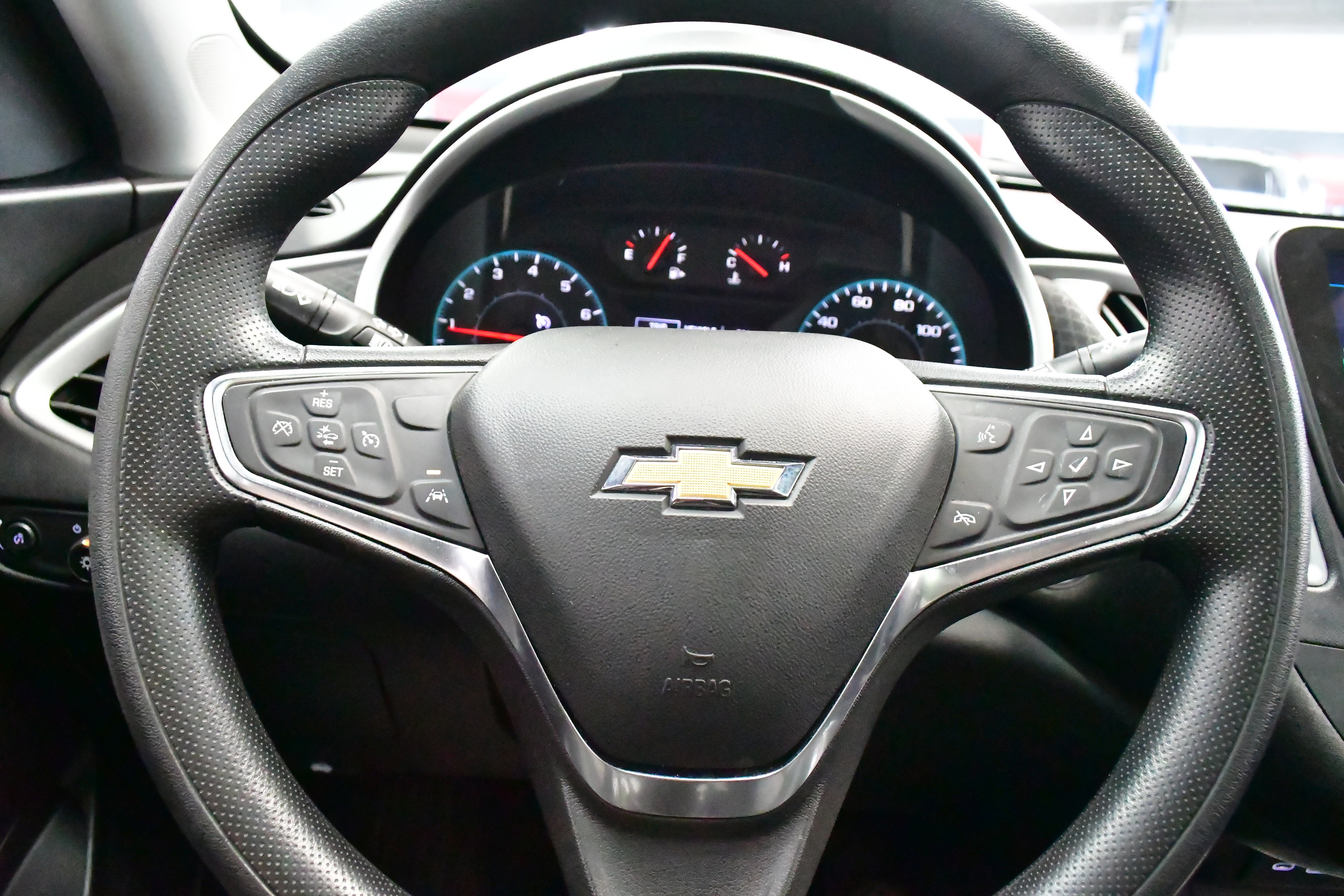 Used 2024 Chevrolet Malibu LT image 34