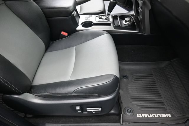 Used 2019 Toyota 4Runner SR5 Premium AWD/4WD image 31