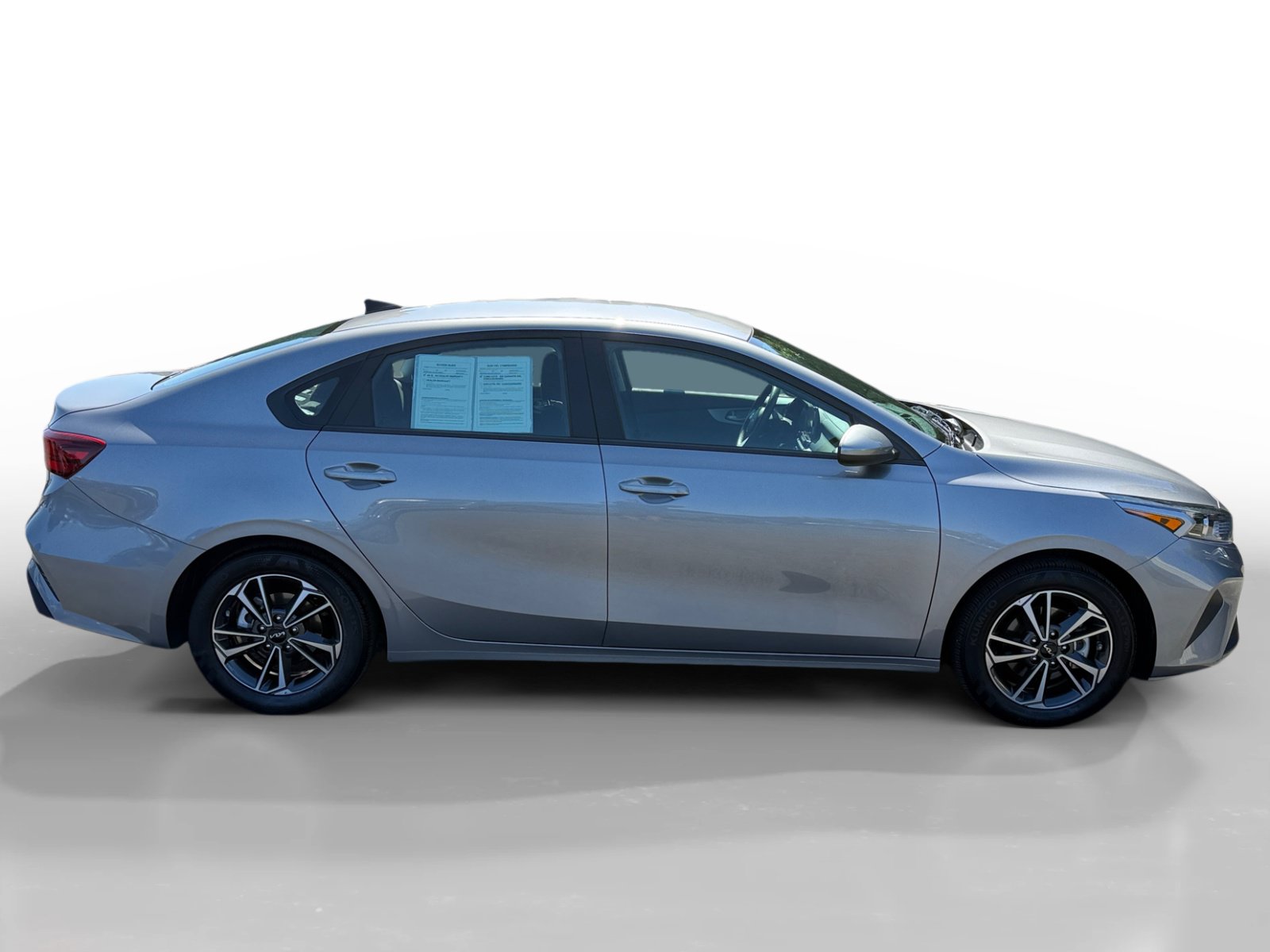 Used 2023 Kia Forte LXS FWD image 6