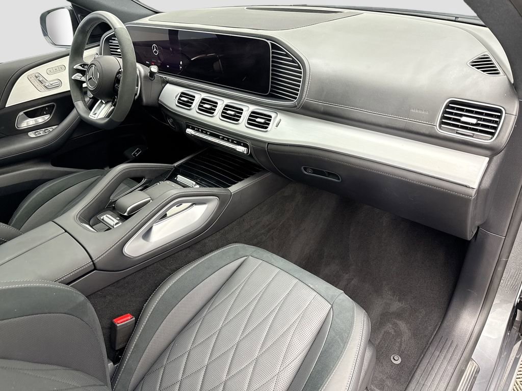 Used 2025 Mercedes-Benz GLE 53 AMG 4MATIC Coupe image 16