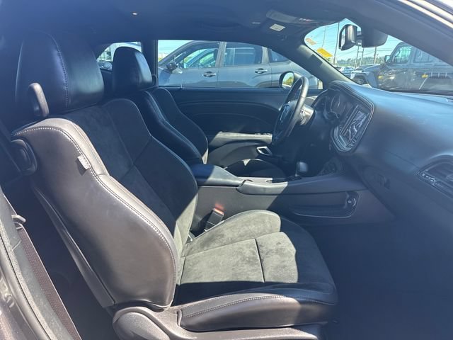 Used 2023 Dodge Challenger R/T w/ Plus Package RWD image 9