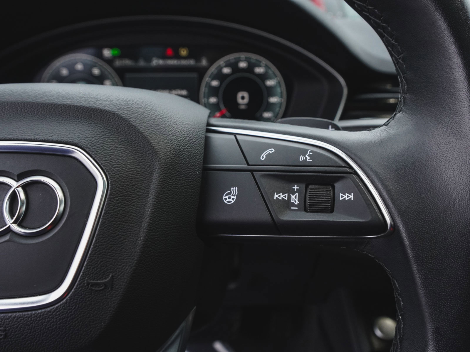 Used 2024 Audi A4 2.0T Premium Plus image 23