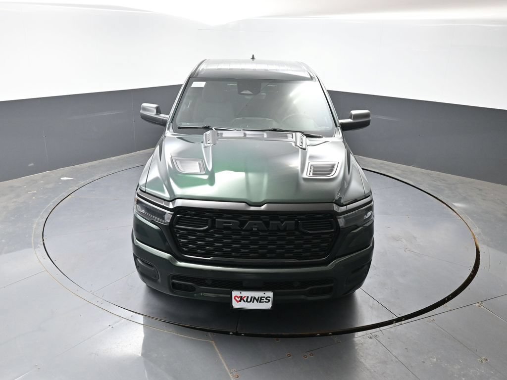 New 2026 RAM 1500 Express AWD/4WD image 31