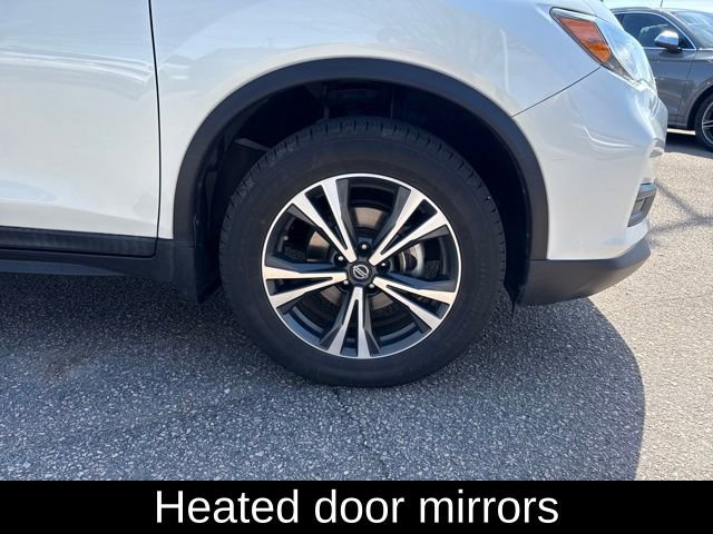 Used 2019 Nissan Rogue SV w/ Premium Package image 27