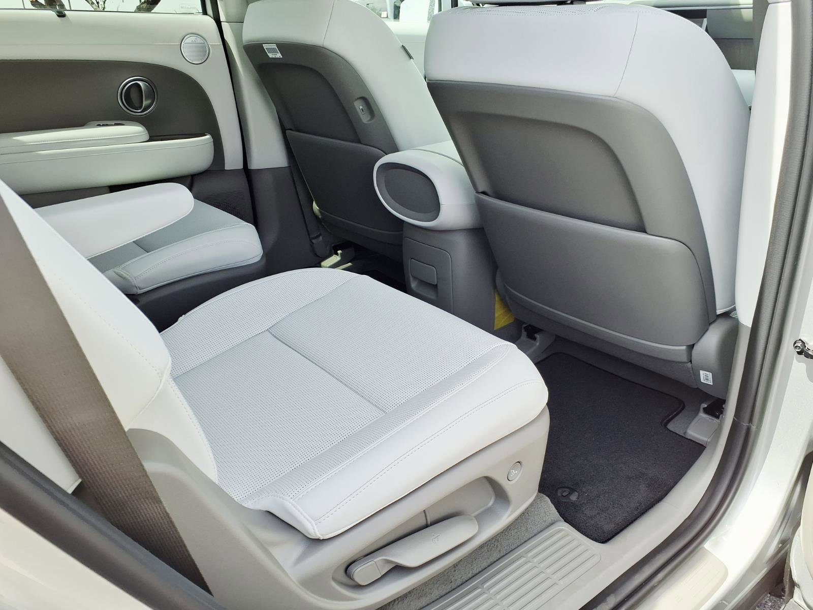 New 2026 Hyundai Palisade FWD Hybrid image 8
