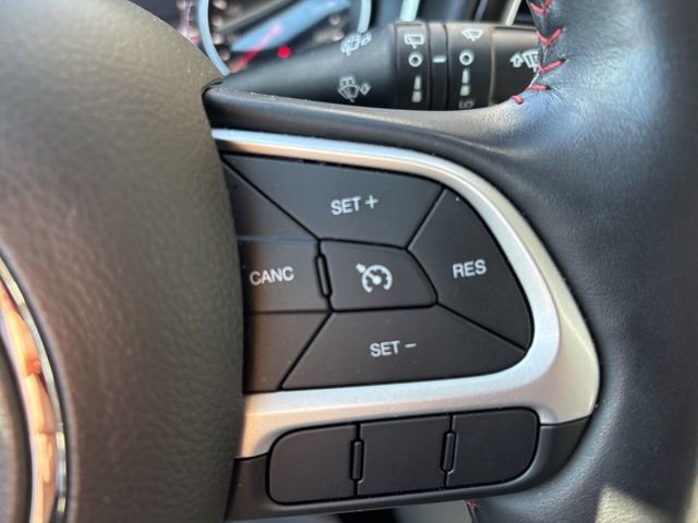 Used 2020 Jeep Compass Limited image 19