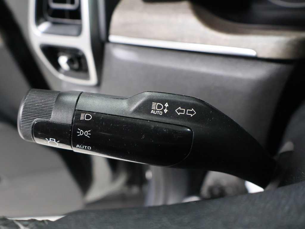 Used 2022 Kia Sorento S AWD/4WD image 40