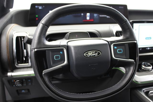 Used 2025 Ford Expedition Tremor AWD/4WD image 21