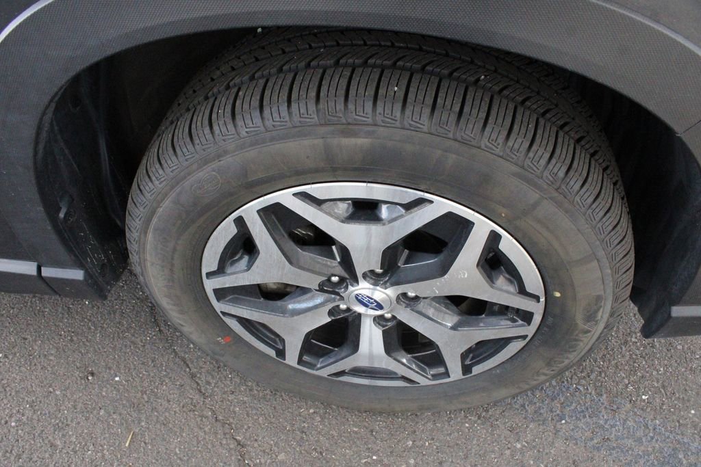 Used 2021 Subaru Forester Premium image 59