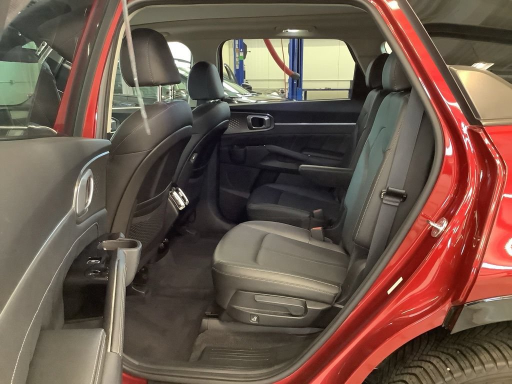 Certified 2022 Kia Sorento SX AWD/4WD image 20