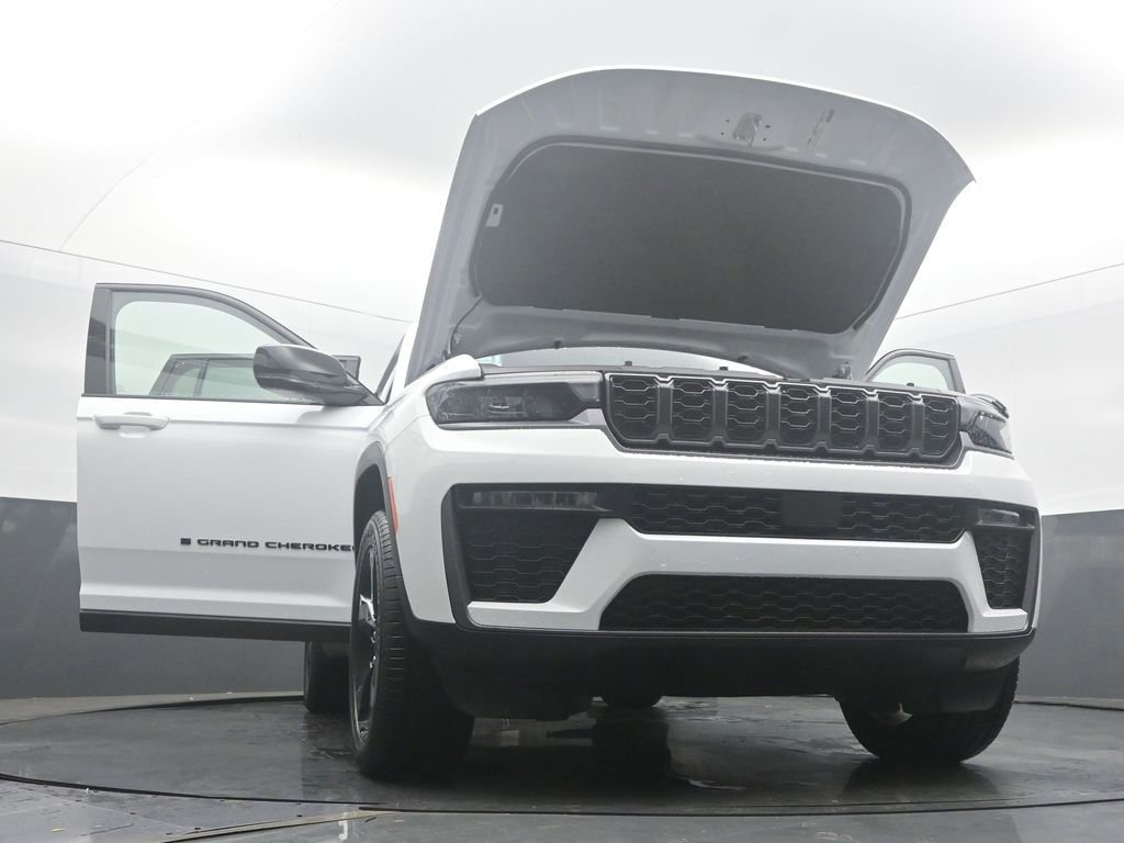 New 2026 Jeep Grand Cherokee L Limited w/ Limited Altitude Package AWD/4WD image 58