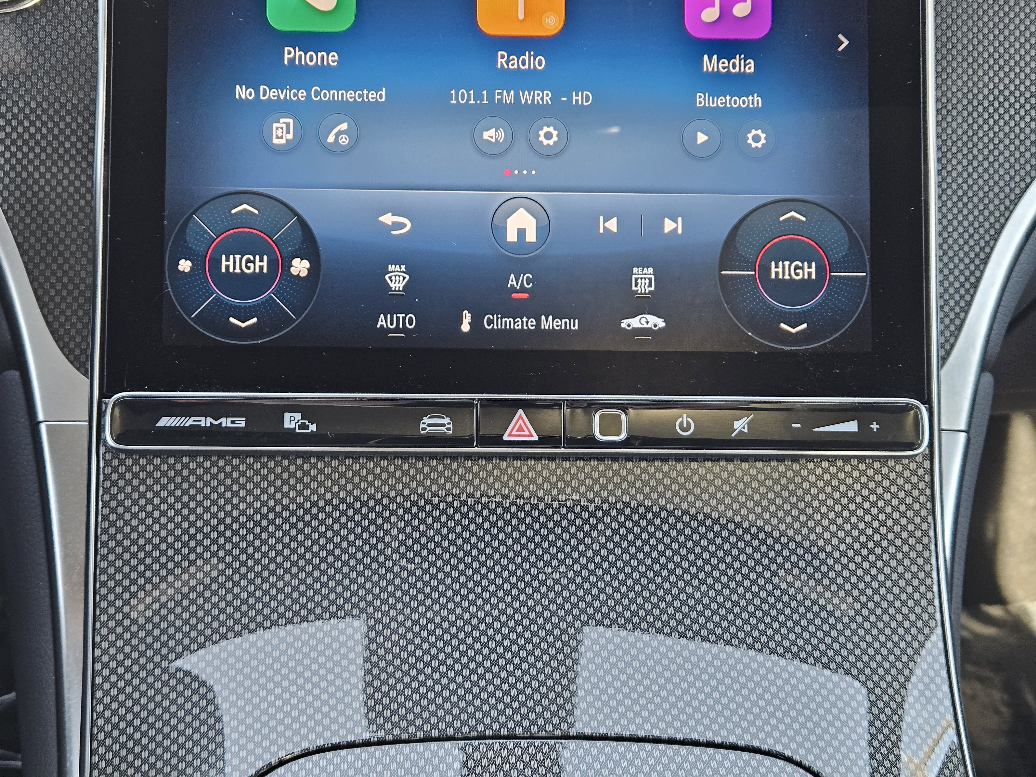 Used 2025 Mercedes-Benz GLC 43 AMG 4MATIC image 20