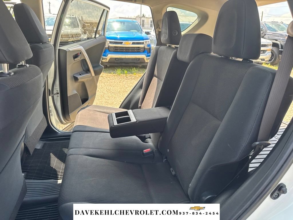 Used 2017 Toyota RAV4 LE w/ All Weather Liner Package AWD/4WD image 33