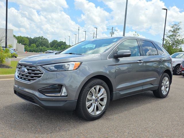 Used 2022 Ford Edge Titanium AWD/4WD image 7