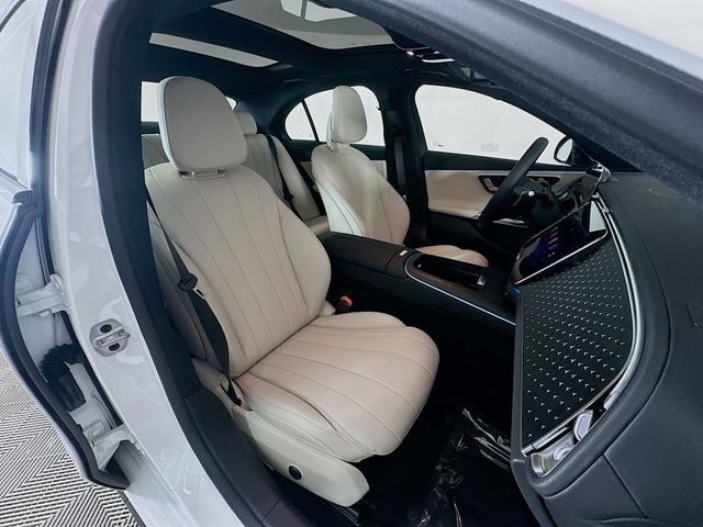 New 2026 Mercedes-Benz E 350 4MATIC Sedan image 28