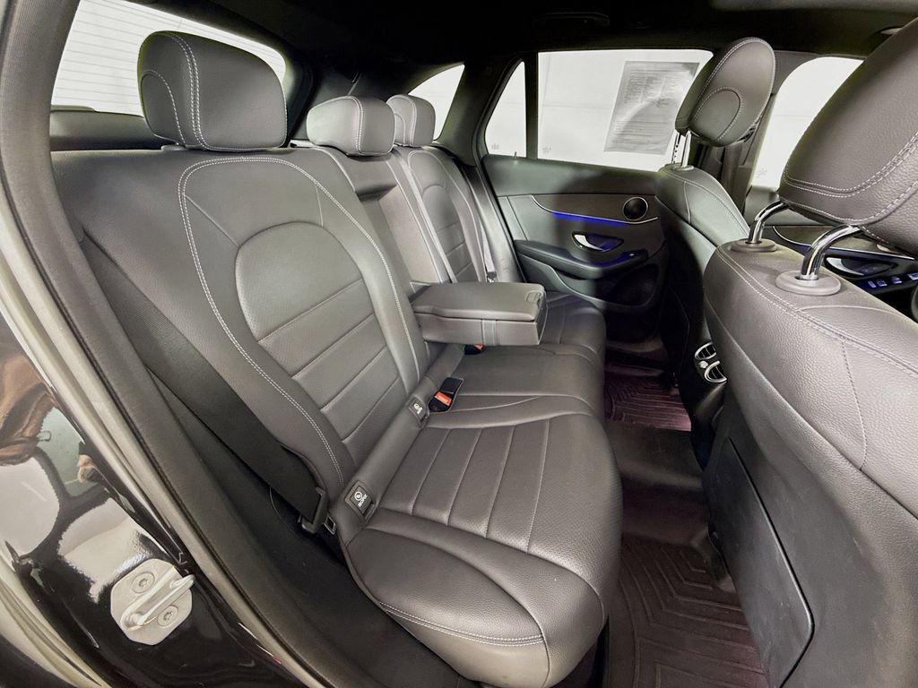 Used 2020 Mercedes-Benz GLC 300 4MATIC image 34