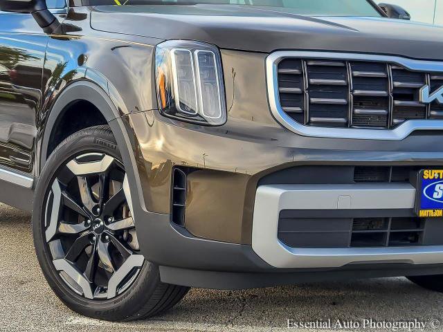 Used 2023 Kia Telluride S w/ S Sunroof Package image 3