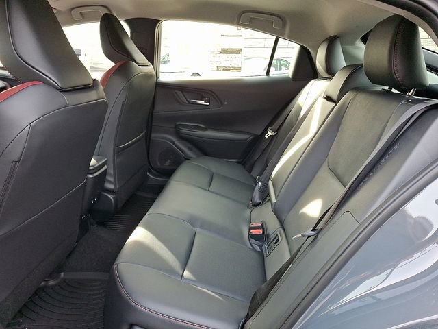 New 2026 Toyota Prius Plug-In Hybrid FWD image 10