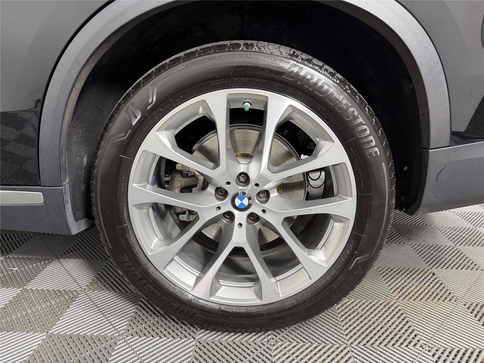 Used 2023 BMW X5 sDrive40i w/ Premium Package RWD image 18