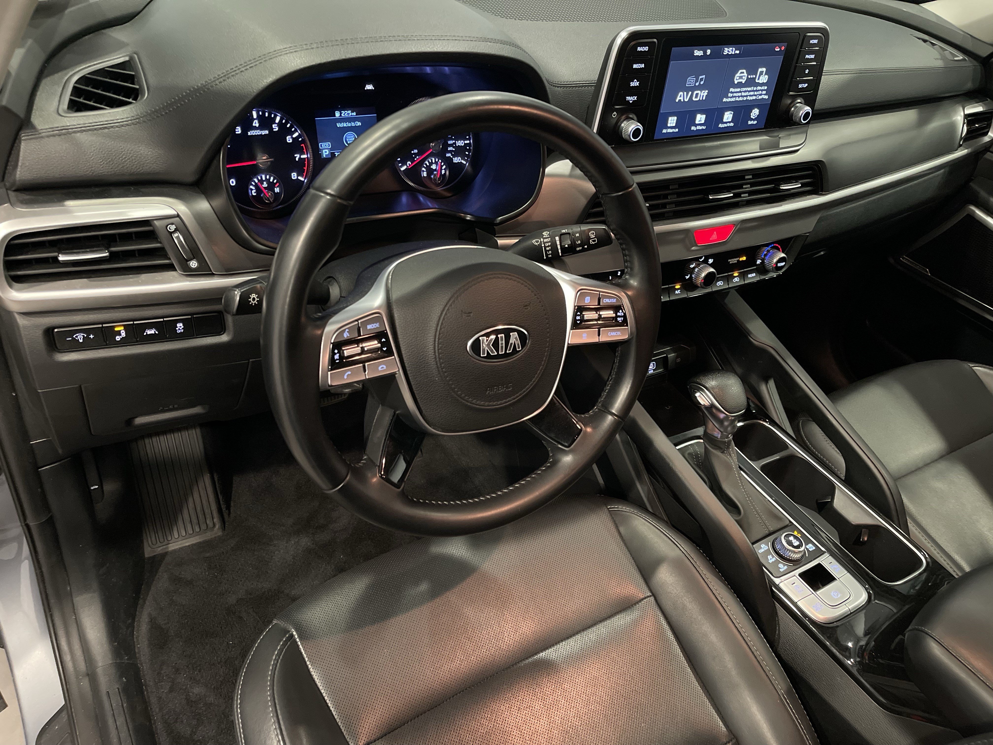 Used 2020 Kia Telluride LX AWD/4WD image 13