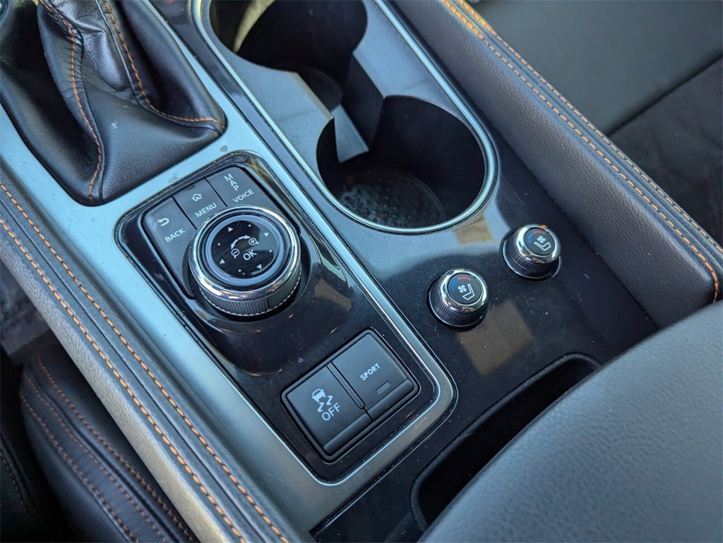 Used 2023 Nissan Maxima SR w/ Sport Mat Group image 26