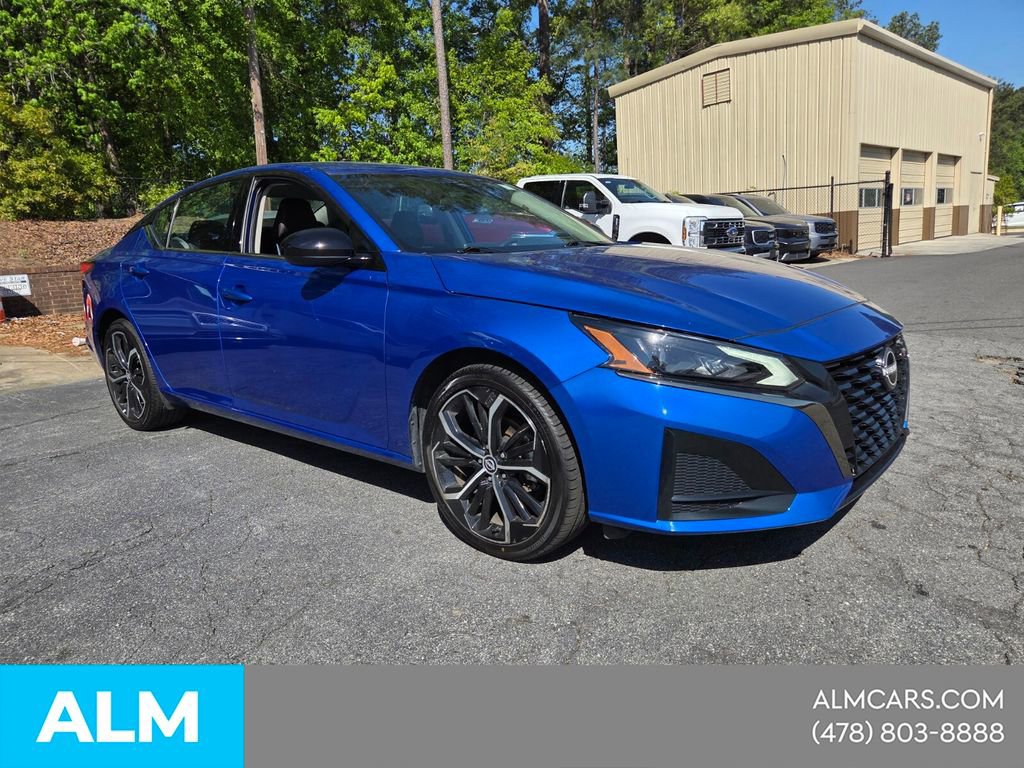 Used 2025 Nissan Altima 2.5 SR image 15