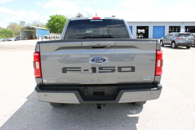 Used 2022 Ford F150 XLT w/ Equipment Group 302A High image 9