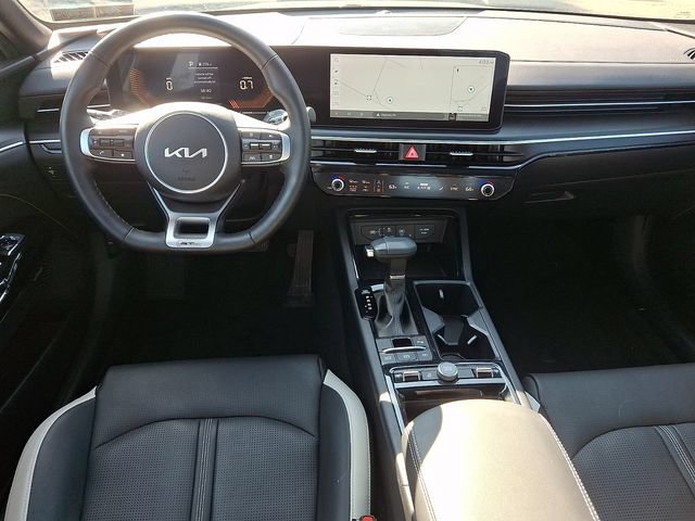 Used 2025 Kia K5 GT-Line w/ GT-Line Premium Package AWD/4WD image 19