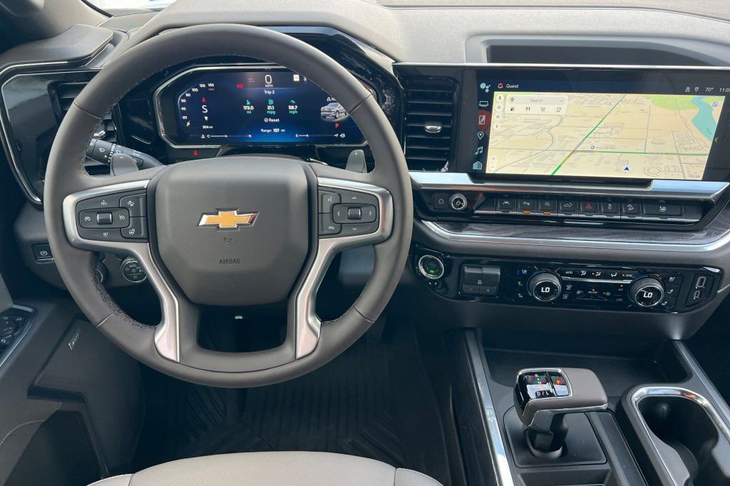 New 2026 Chevrolet Silverado 1500 LTZ AWD/4WD image 11