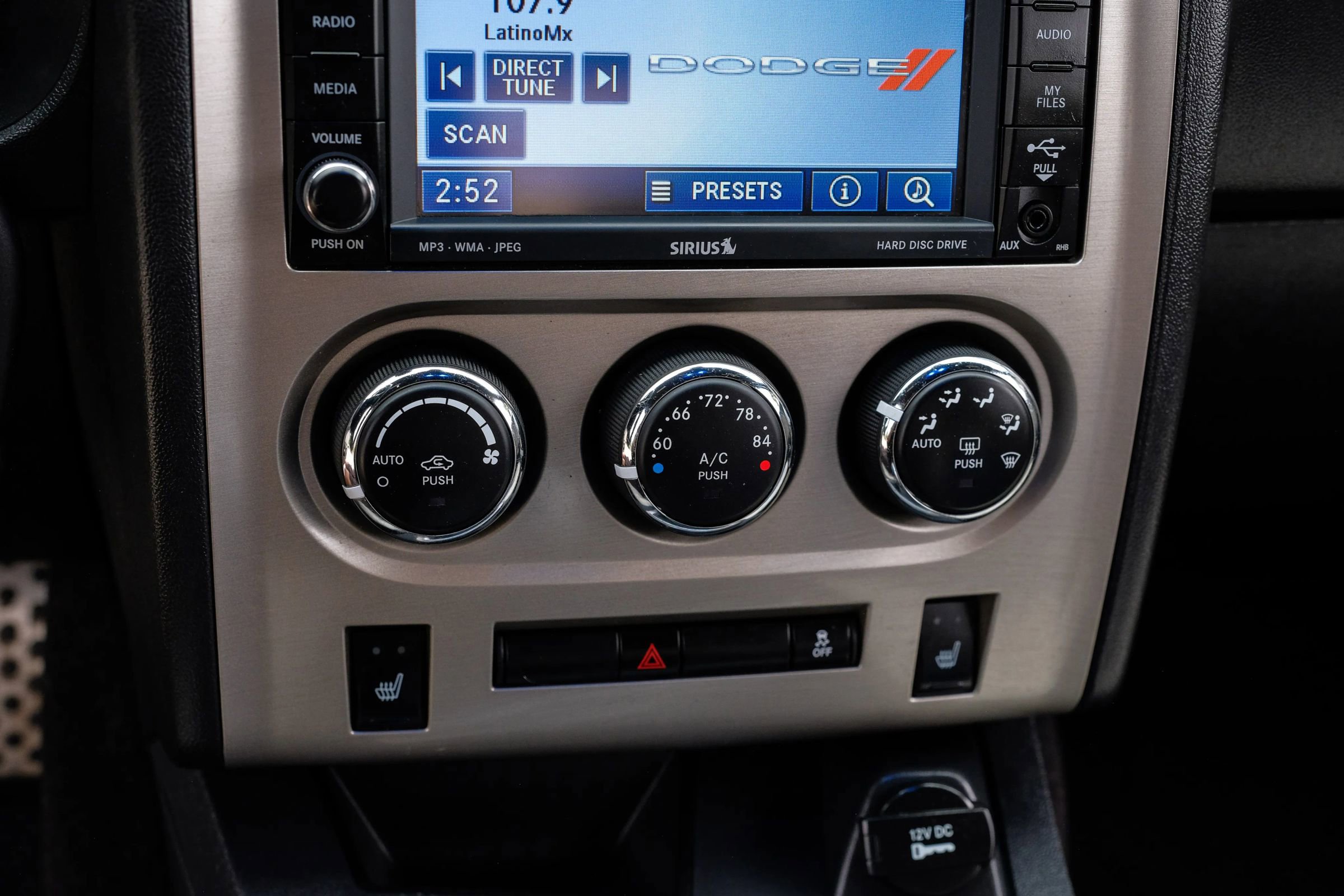 Used 2011 Dodge Challenger SRT8 RWD image 29