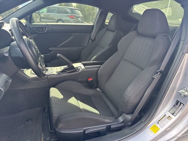 Used 2022 Toyota GR86 w/ ALL Weather Mat Package (TMS) image 11