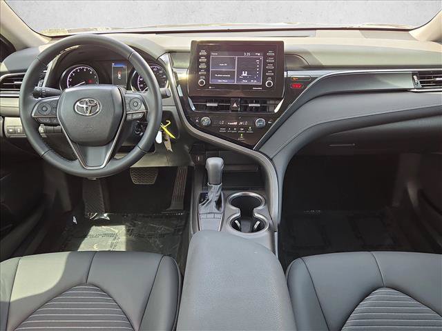 Used 2024 Toyota Camry SE FWD image 16