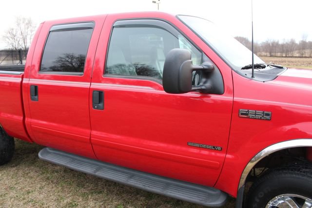 Used 2003 Ford F250 Lariat AWD/4WD image 8