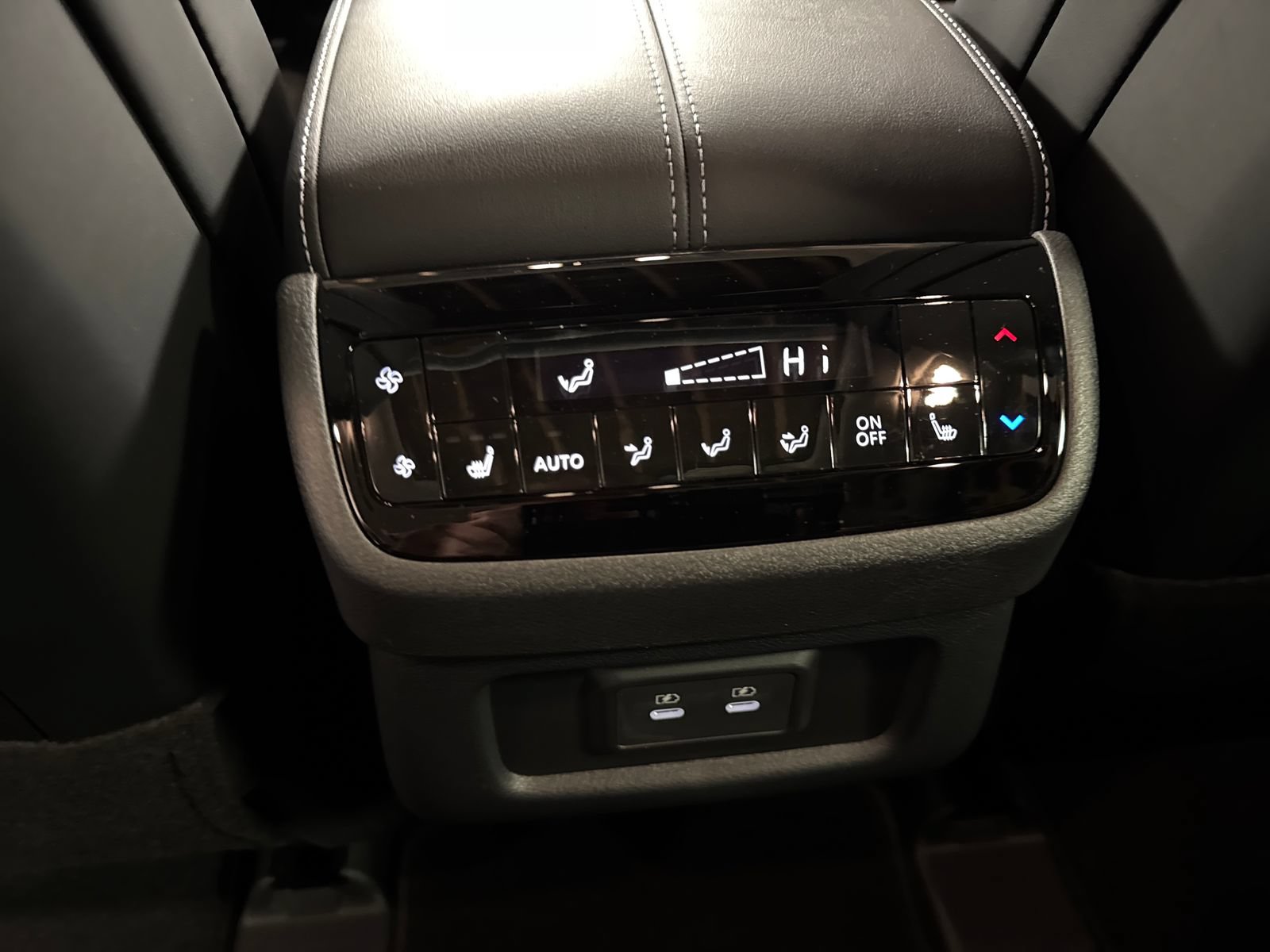 Certified 2026 INFINITI QX60 Luxe w/ Family Package AWD/4WD image 56