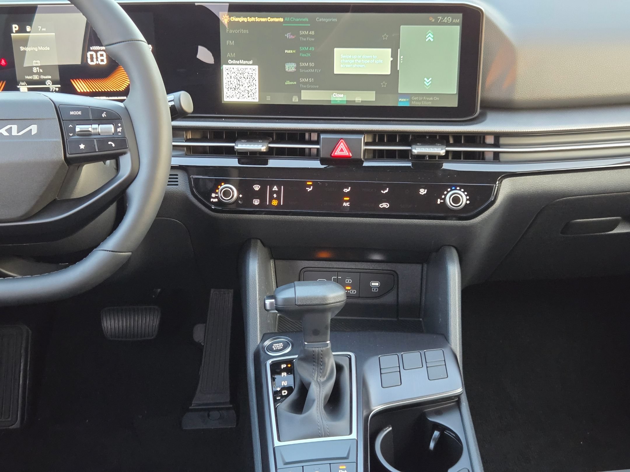 New 2026 Kia Sportage LX FWD image 12