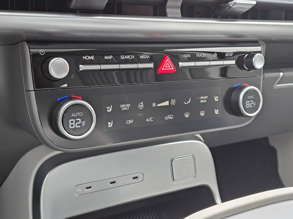 New 2026 Hyundai Ioniq 9 Calligraphy image 23