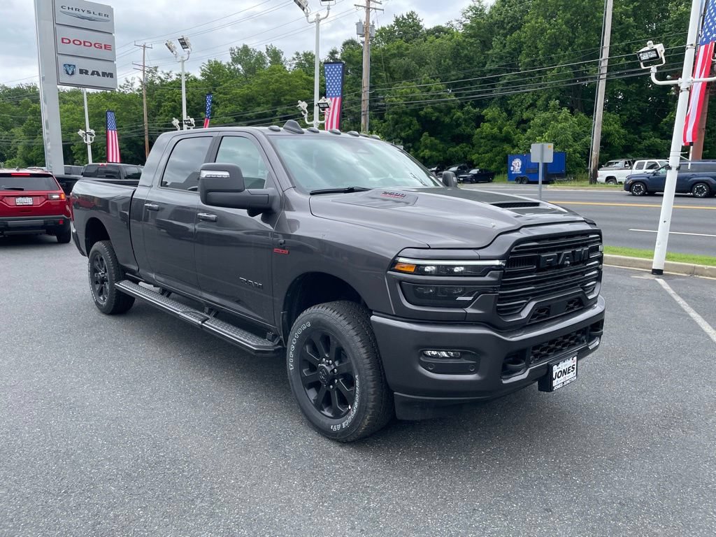 New 2026 RAM 2500 Laramie AWD/4WD image 2