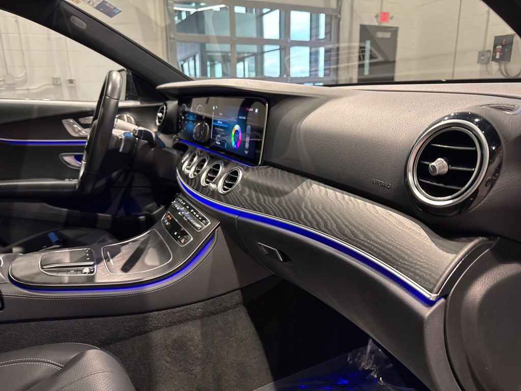 Used 2022 Mercedes-Benz E 350 Sedan image 45