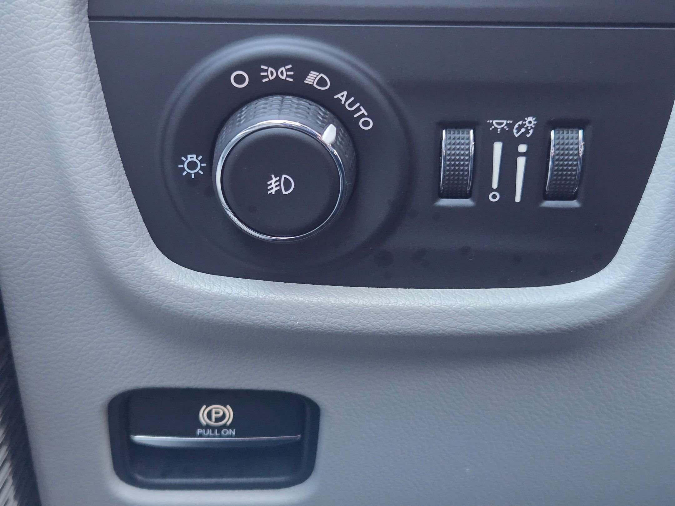 Used 2022 Jeep Grand Cherokee Summit image 19