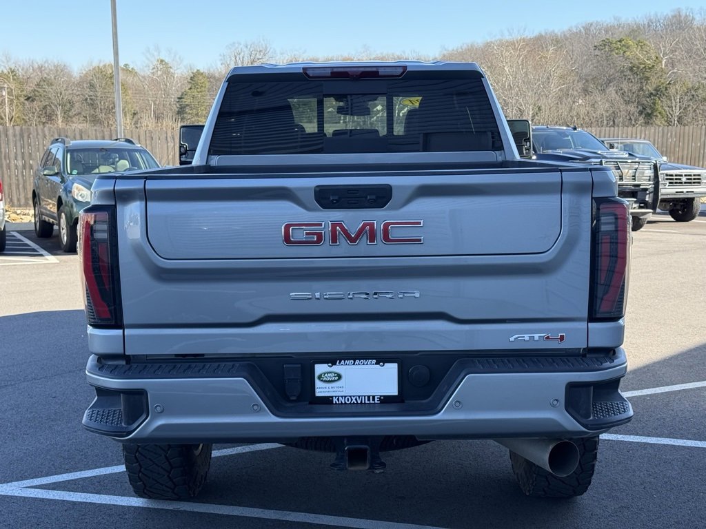 Used 2024 GMC Sierra 2500 AT4 w/ AT4 Preferred Package image 13