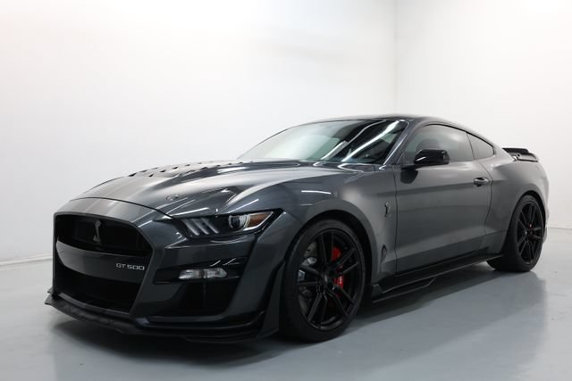 Used 2020 Ford Mustang Shelby GT500 w/ Technology Package RWD video 1
